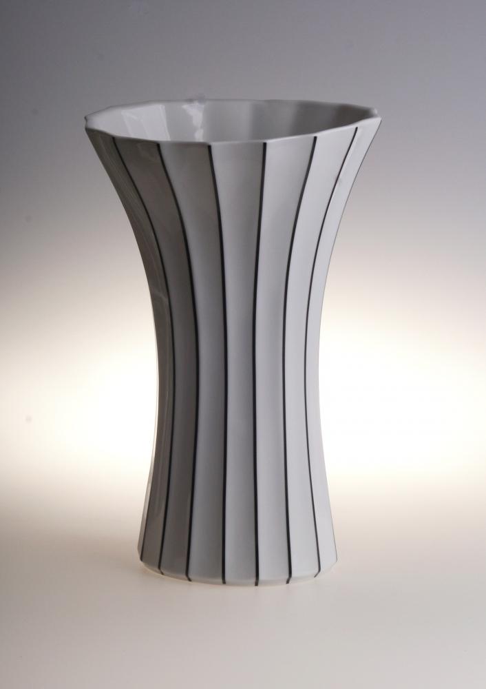Retro Porcelain Vase, White, 12 inch